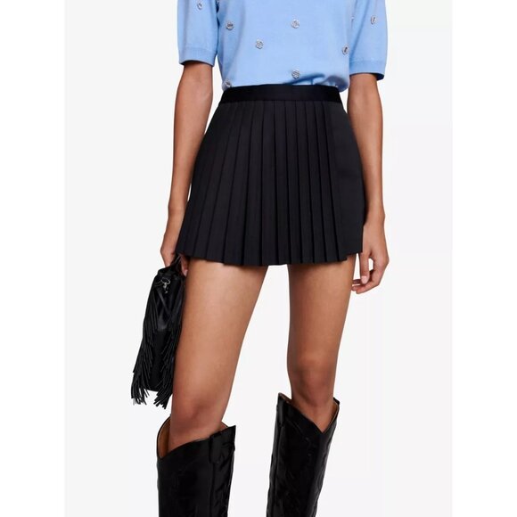 Maje Dresses & Skirts - Maje Straight Fit Pleated Skort Black Size M Mini Shorts Structured